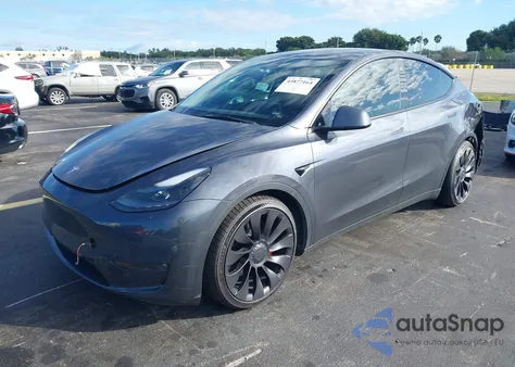 2022 Tesla Model Y Performance Dual Motor All-Wheel Drive from USA, damaged, VIN 7SAYGDEF5NF373758